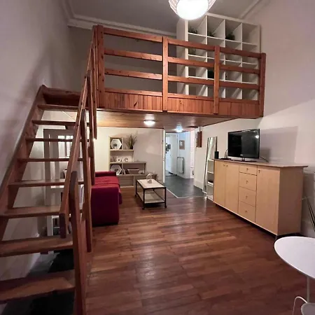Le Berriat Yourhosthelper グルノーブル